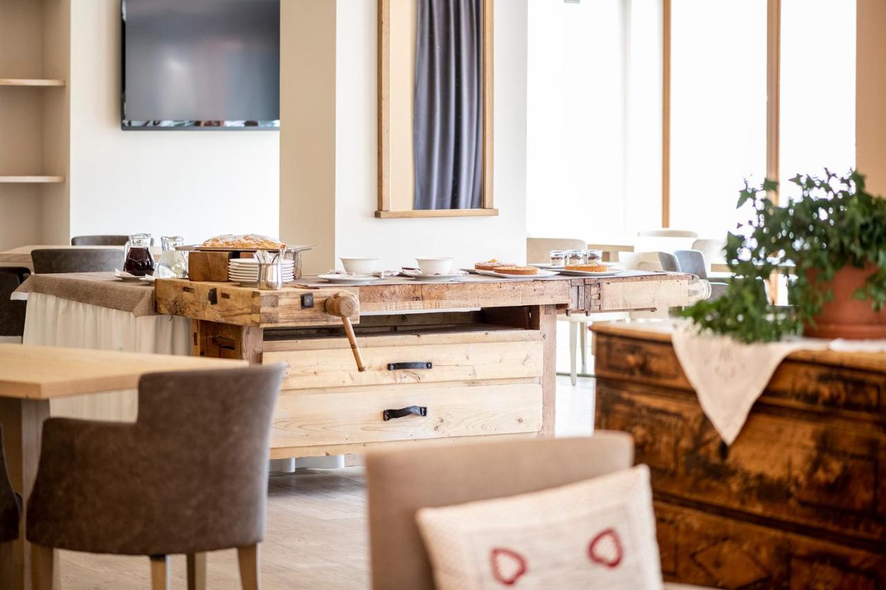 Design & Suite Hotel Ciarnadoi Виго ди Фаса Екстериор снимка